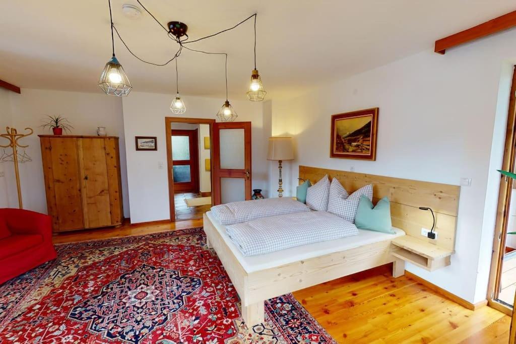 Haus Alberto - Haus Mit 2 Ferienwohnungen Ötztal-Bahnhof Exterior foto